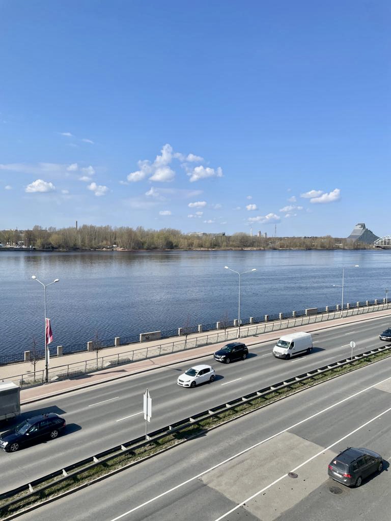 Izīrē dzīvokli, krasta iela 21 - Attēls 1