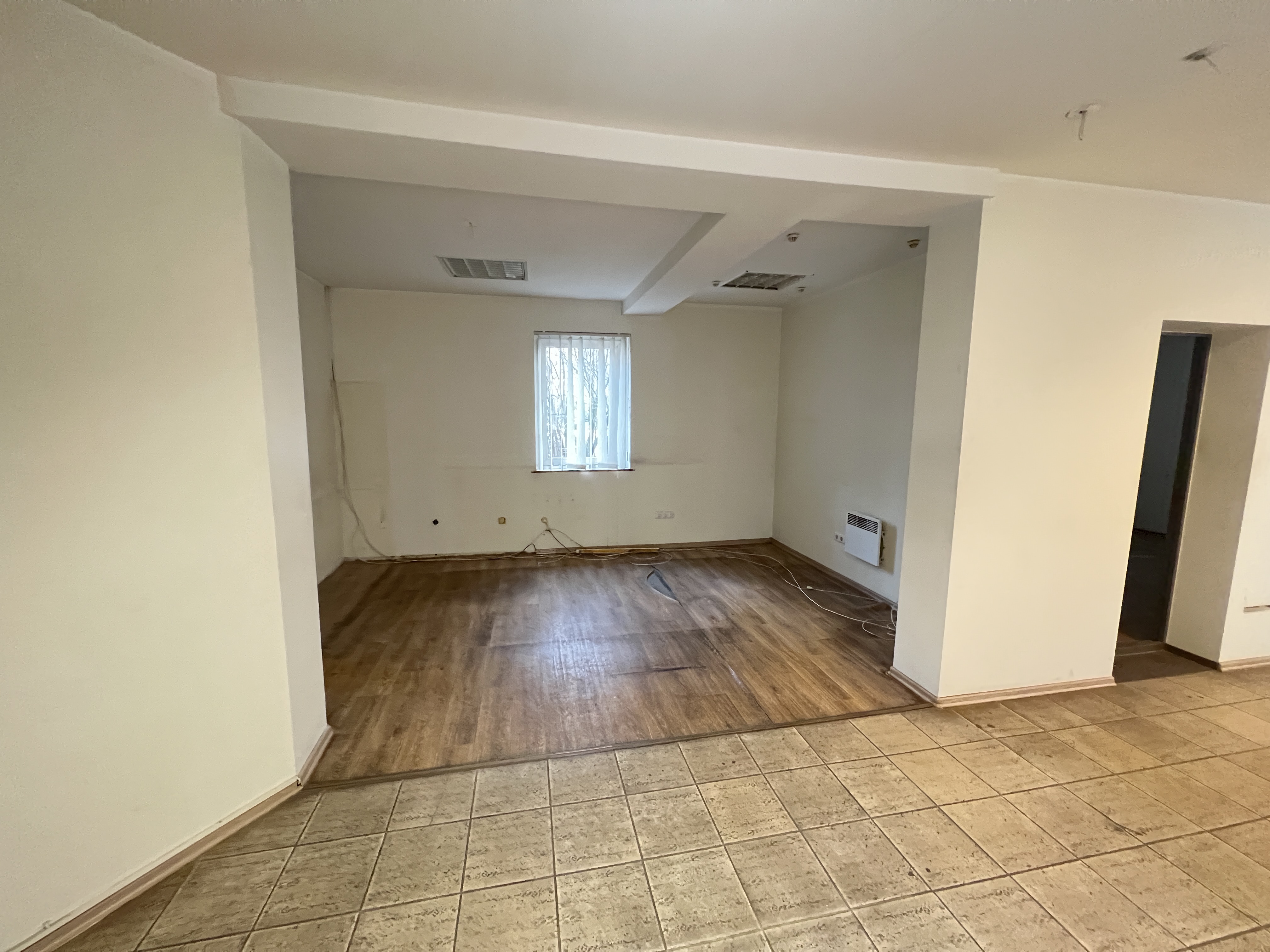 Iznomā tirdzniecības telpas, Krišjāņa Barona iela - Attēls 1