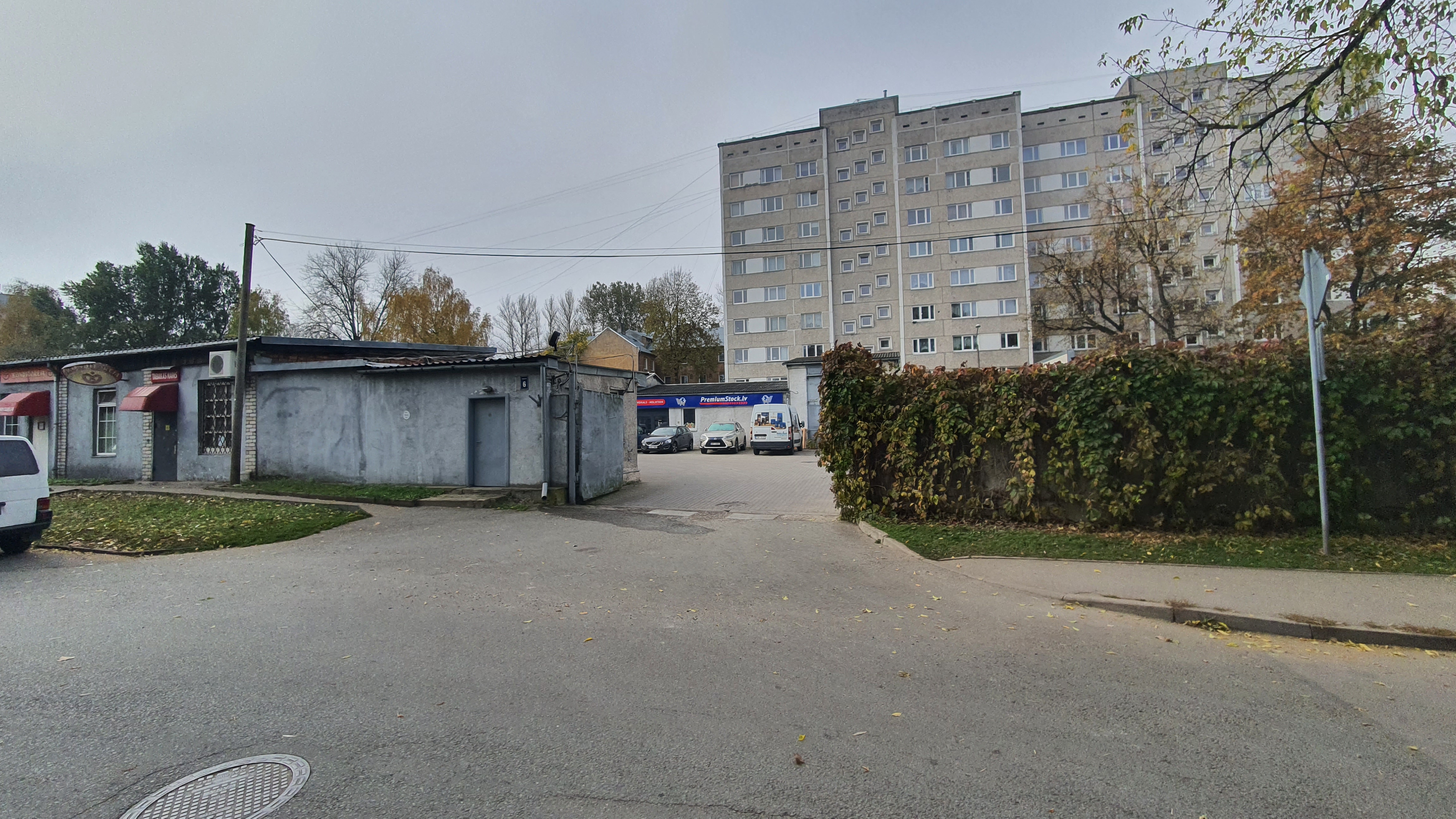 Iznomā noliktavu, Rītupes iela - Attēls 1
