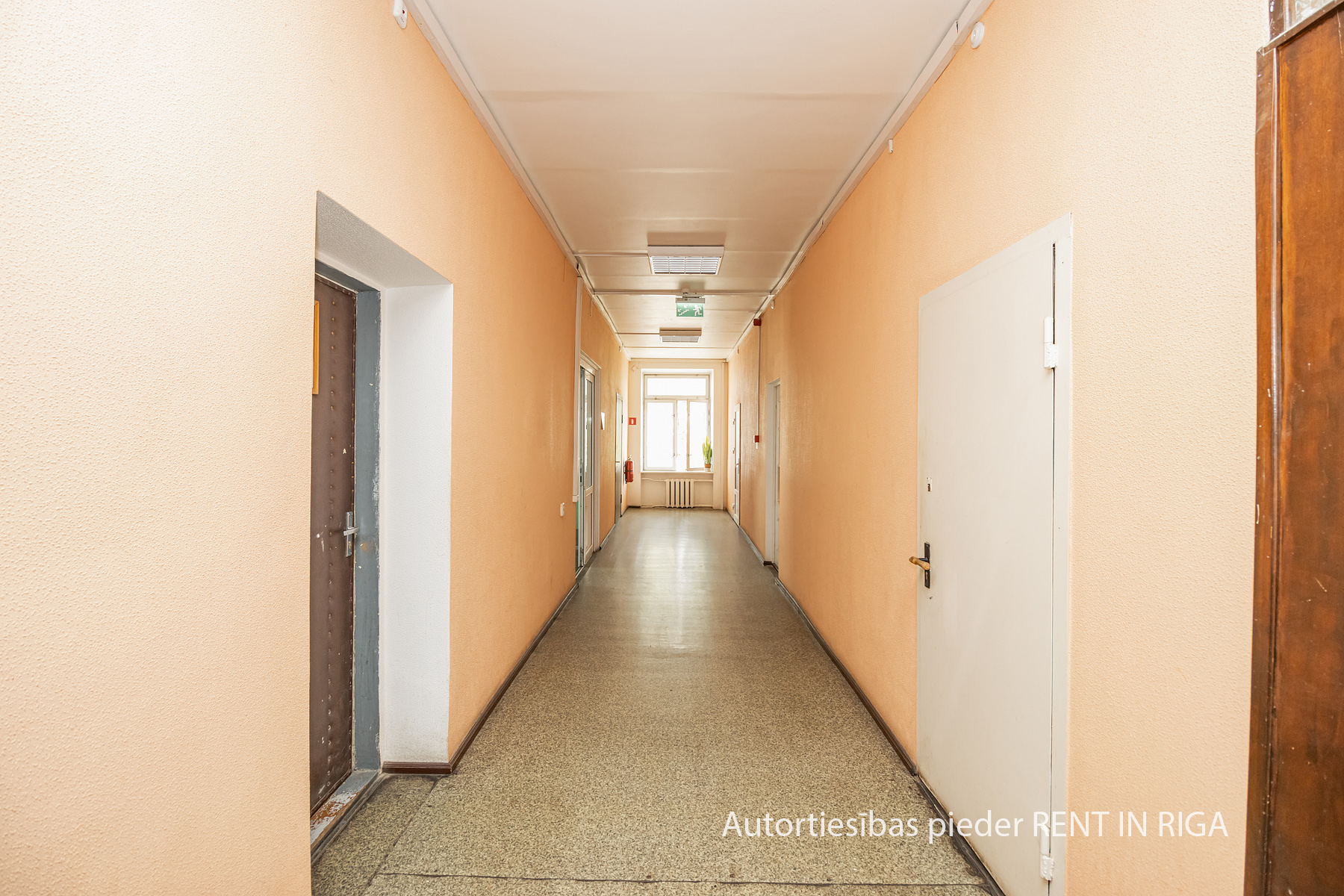Pārdod biroju, Čuibes iela - Attēls 1