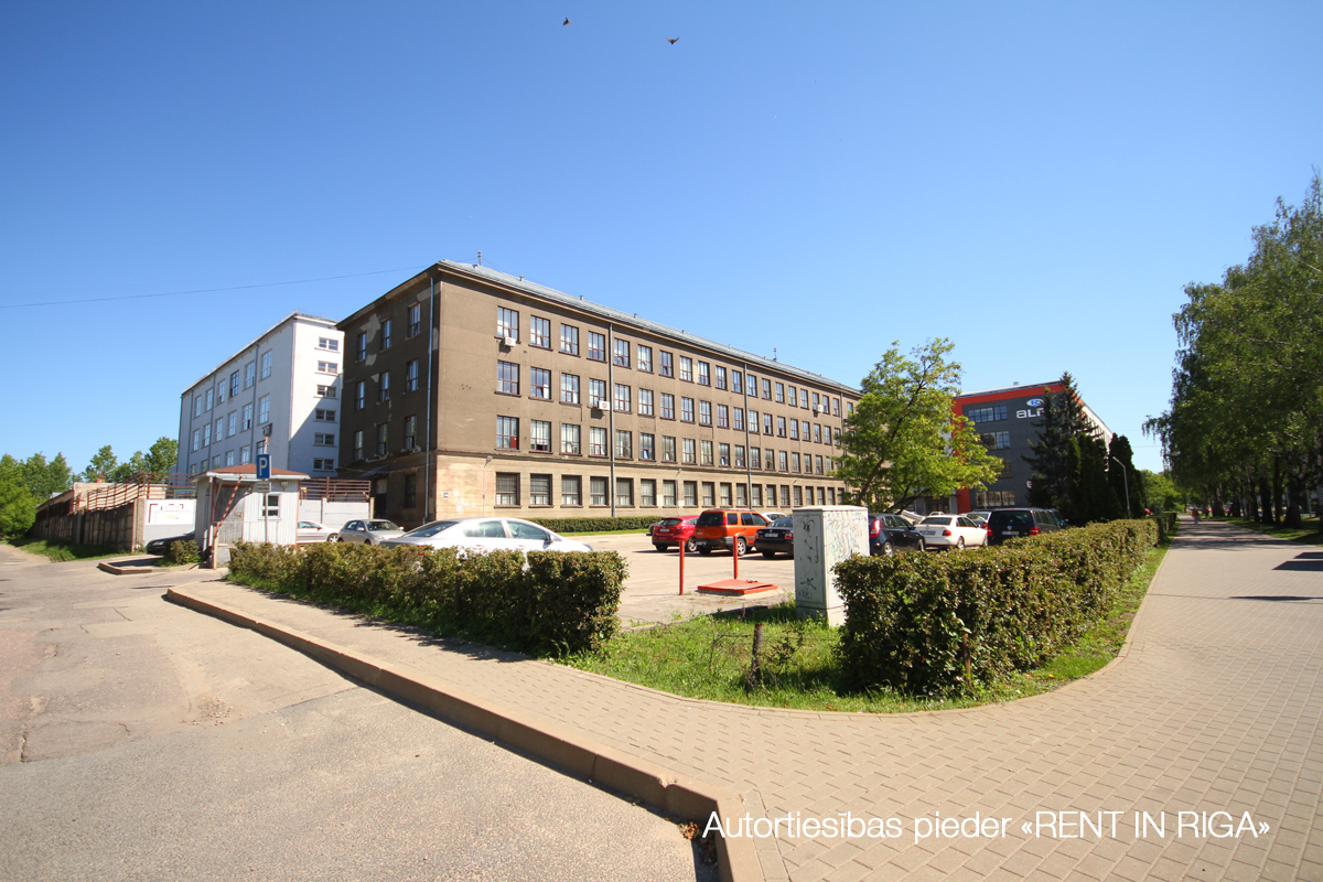 Iznomā ražošanas telpas, Brīvības gatve iela - Attēls 1