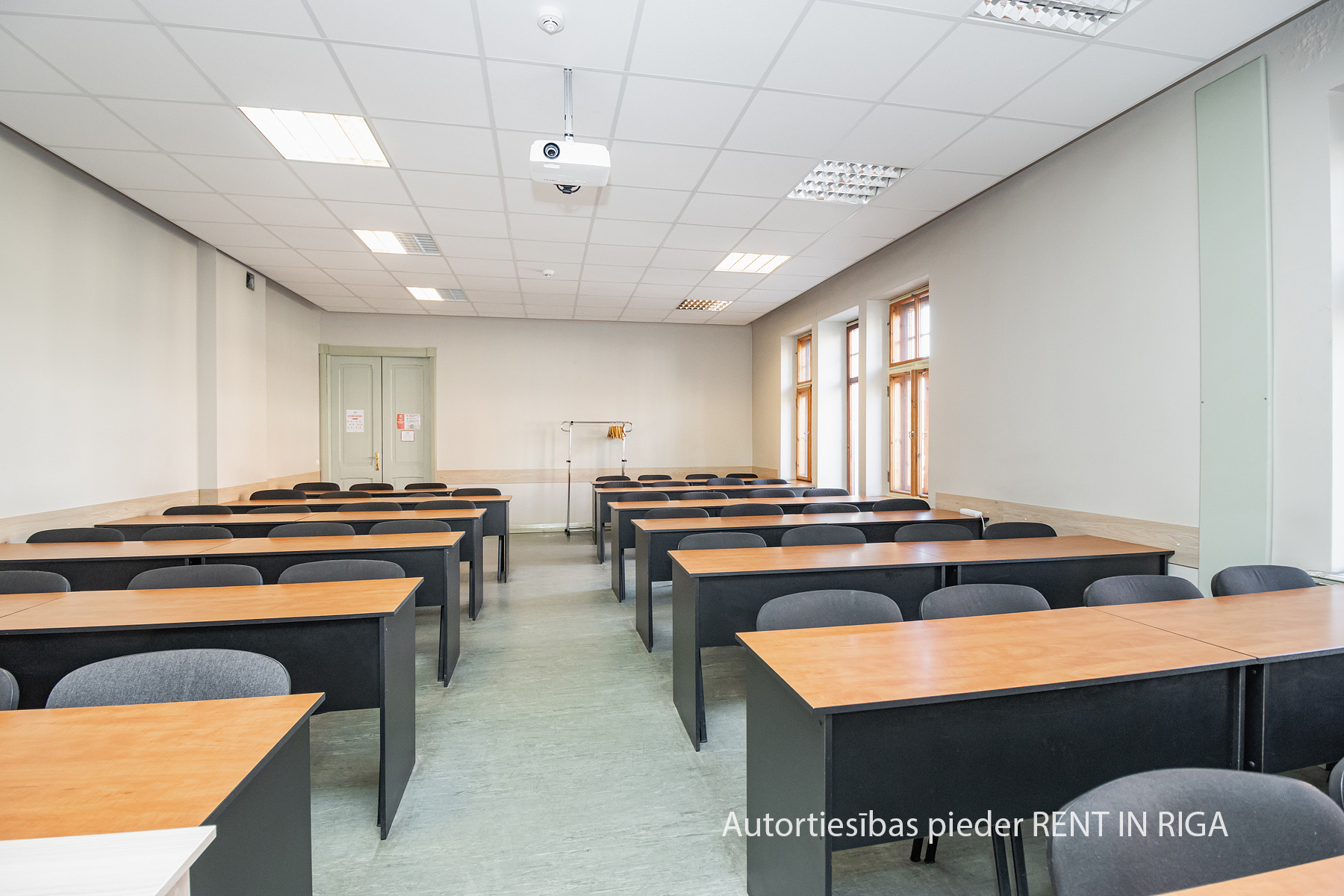 Pārdod dzīvokli, Skolas iela 22 - Attēls 1