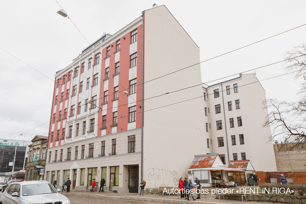 Iznomā tirdzniecības telpas, Krišjāņa Barona iela - Attēls 1