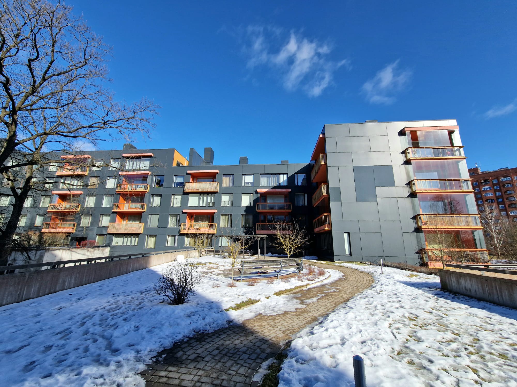 Pārdod dzīvokli, Vienības gatve iela 192 - Attēls 1