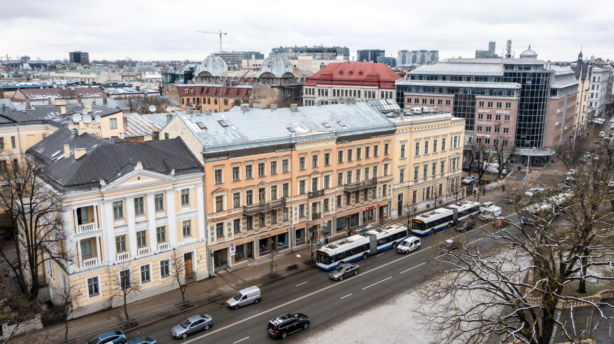 Pārdod namīpašumu, Krišjāņa Valdemāra iela - Attēls 1
