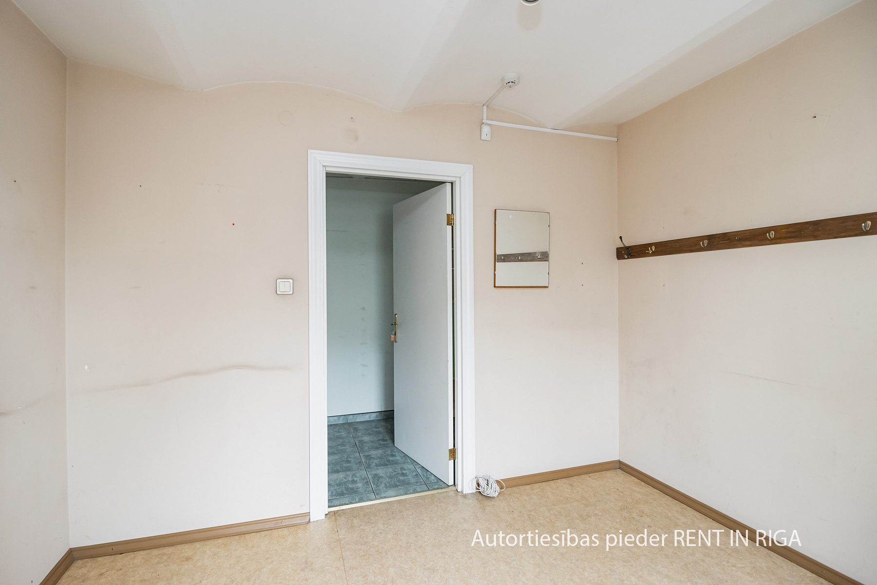 Iznomā tirdzniecības telpas, Pērnavas iela - Attēls 1