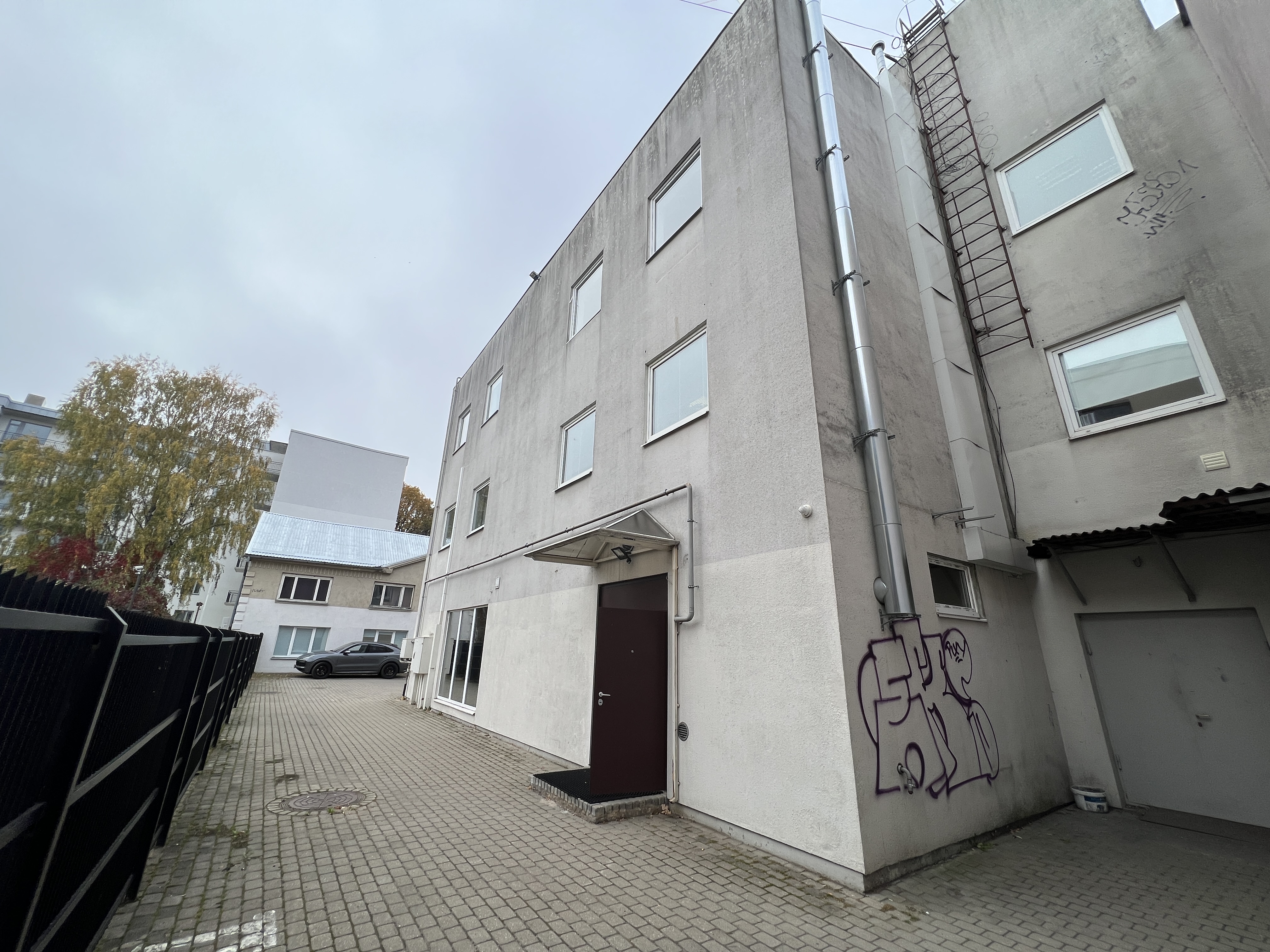 Iznomā biroju, Tērbatas iela - Attēls 1