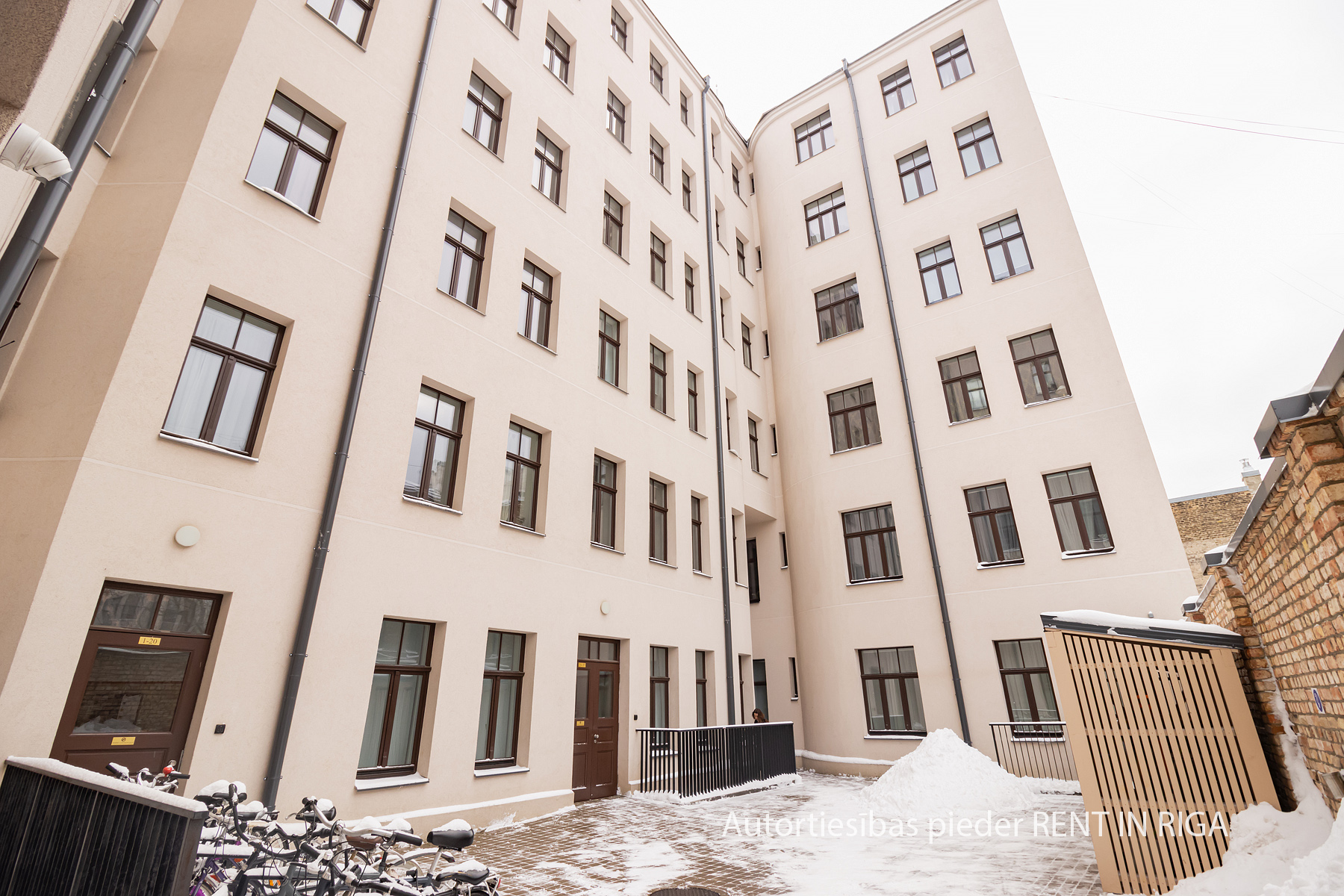 Izīrē dzīvokli, Krišjāņa Barona iela 76 - Attēls 1
