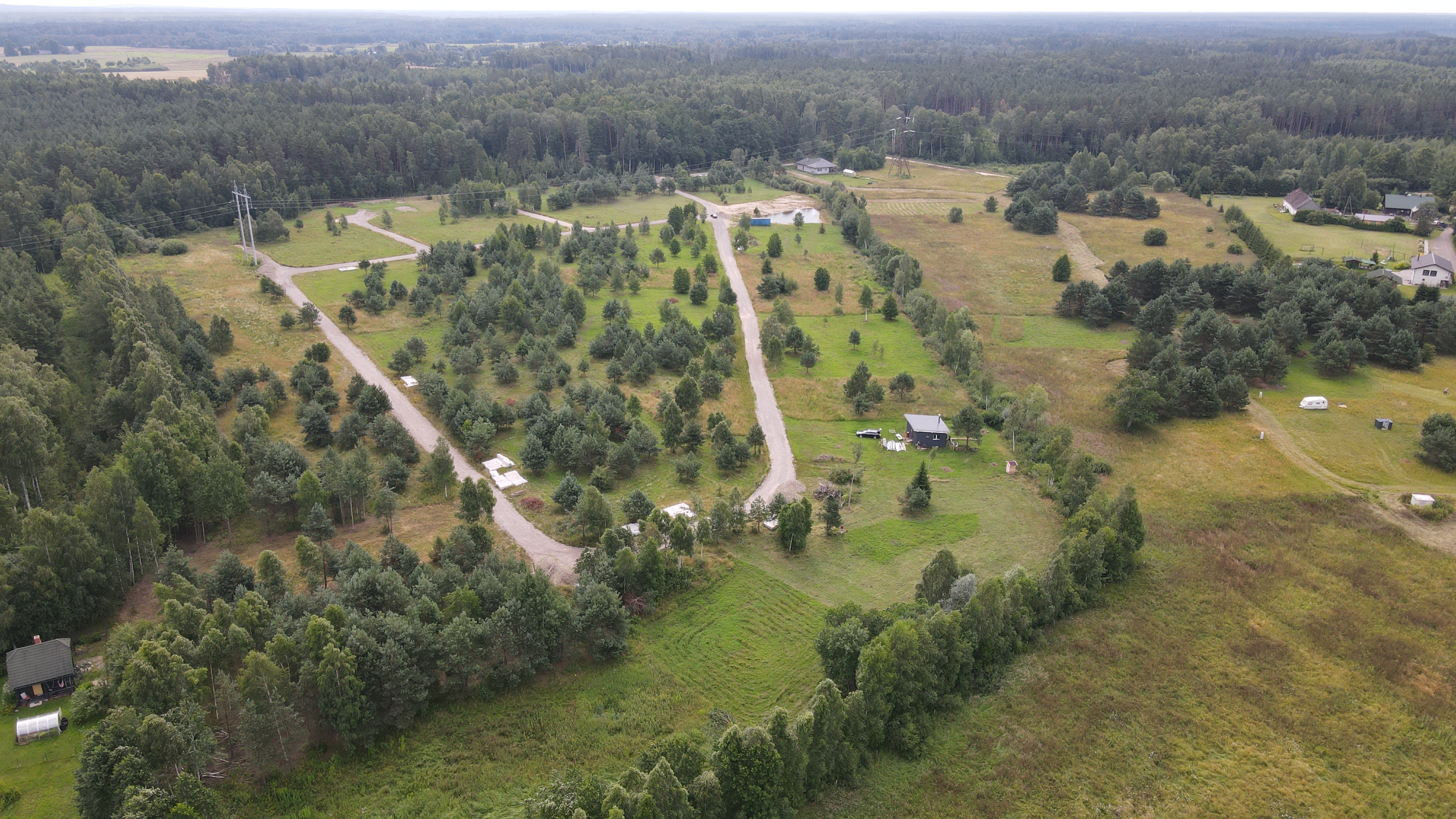 Pārdod zemi, Rozenieku iela - Attēls 1