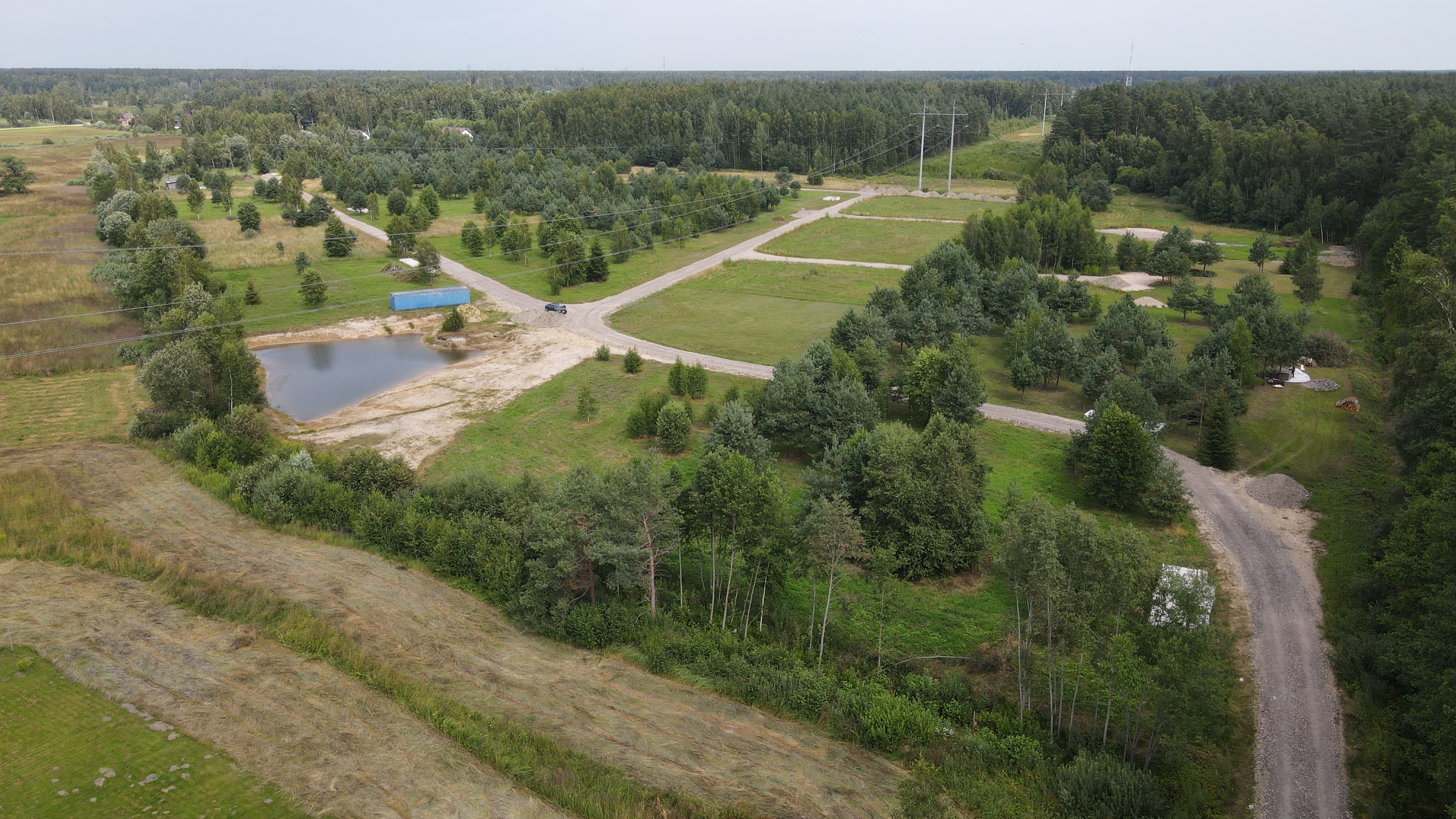 Pārdod zemi, Rozenieku iela - Attēls 1