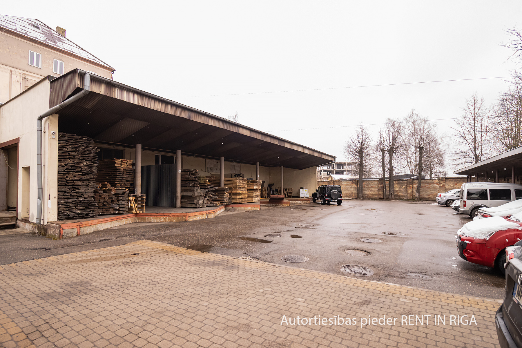 Iznomā noliktavu, Mūkusalas iela - Attēls 1