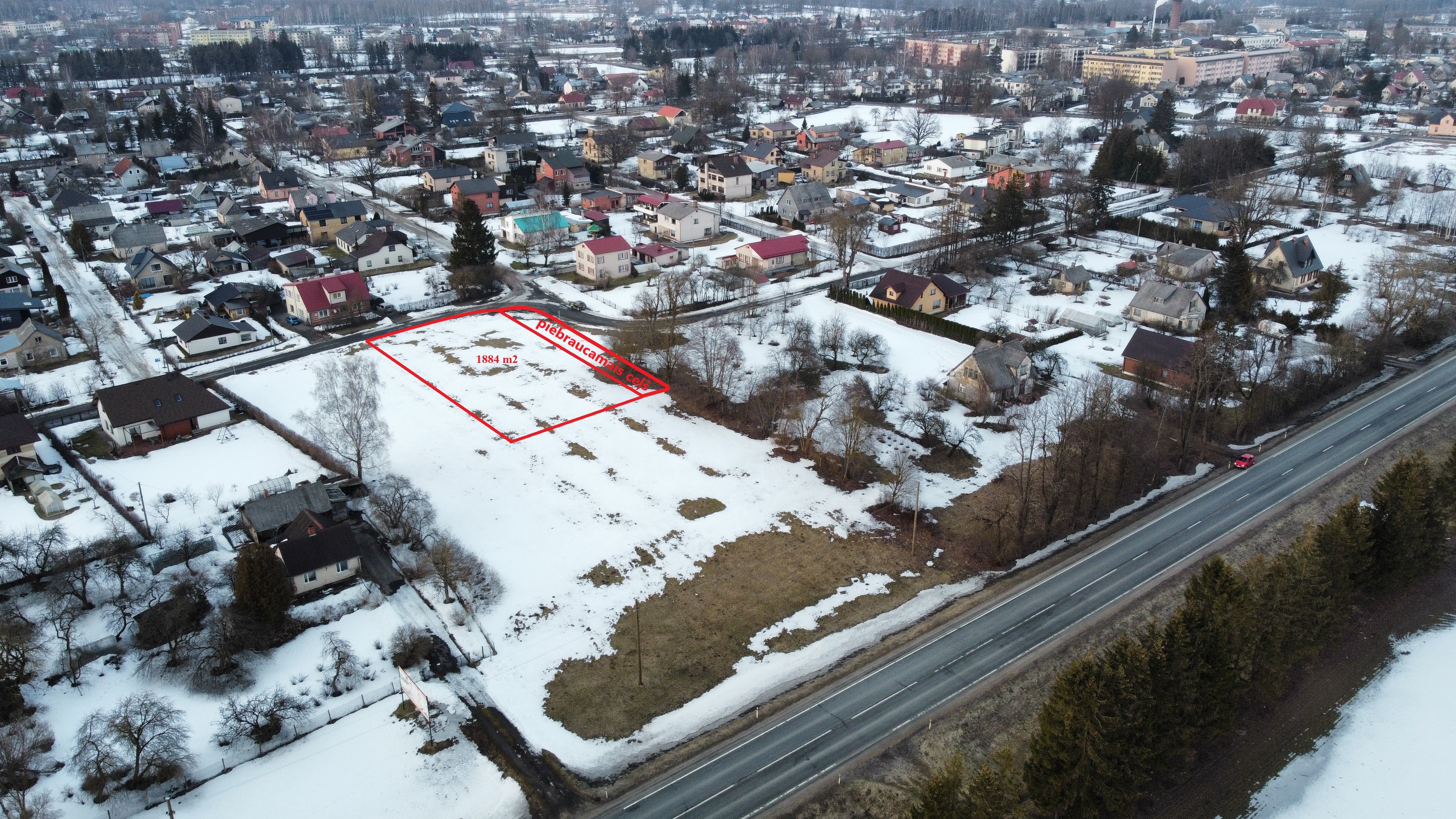 Pārdod zemi, Strēlnieku iela - Attēls 1