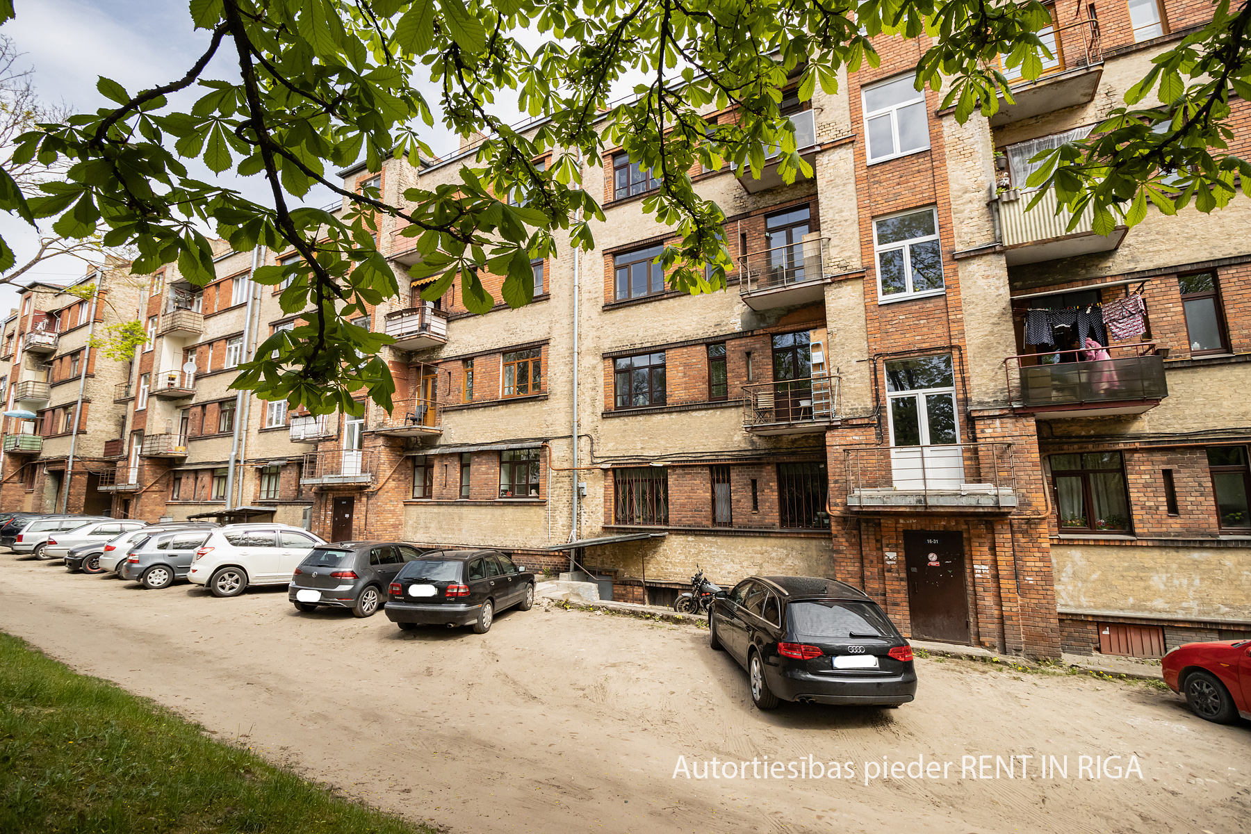 Pārdod dzīvokli, Lomonosova iela 12 - Attēls 1