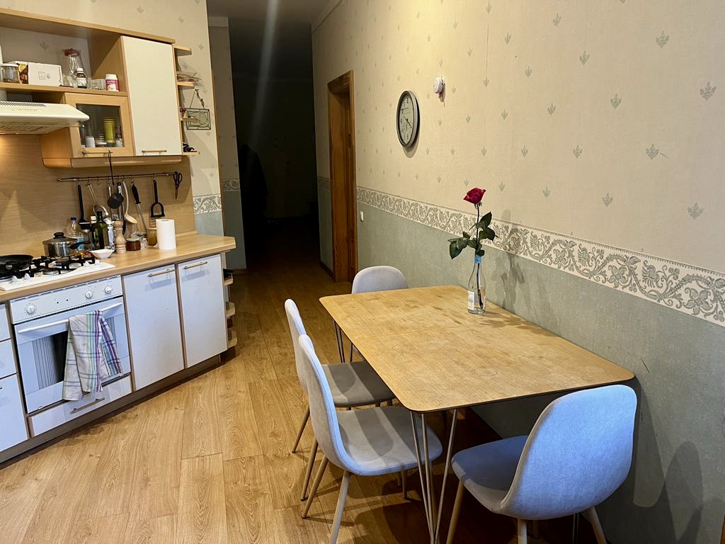 Pārdod dzīvokli, Lāčplēša iela 54 - Attēls 1