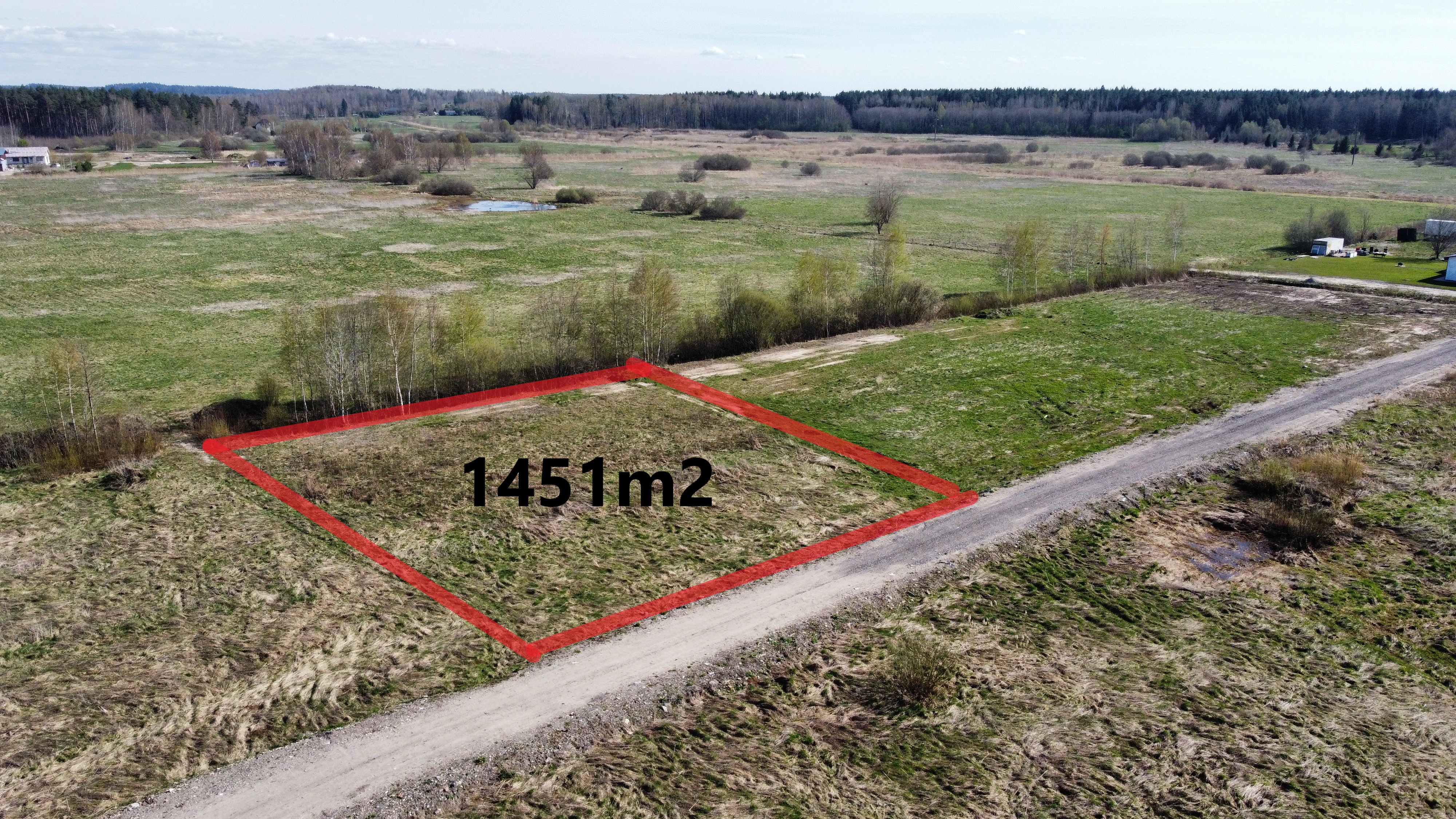 Pārdod zemi, Celmiņu iela - Attēls 1