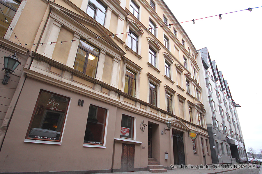 Investīciju objekts, Peldu iela - Attēls 1