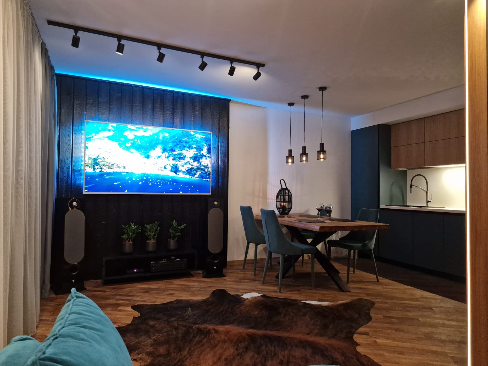 Pārdod dzīvokli, Mazcenu aleja iela 10 - Attēls 1