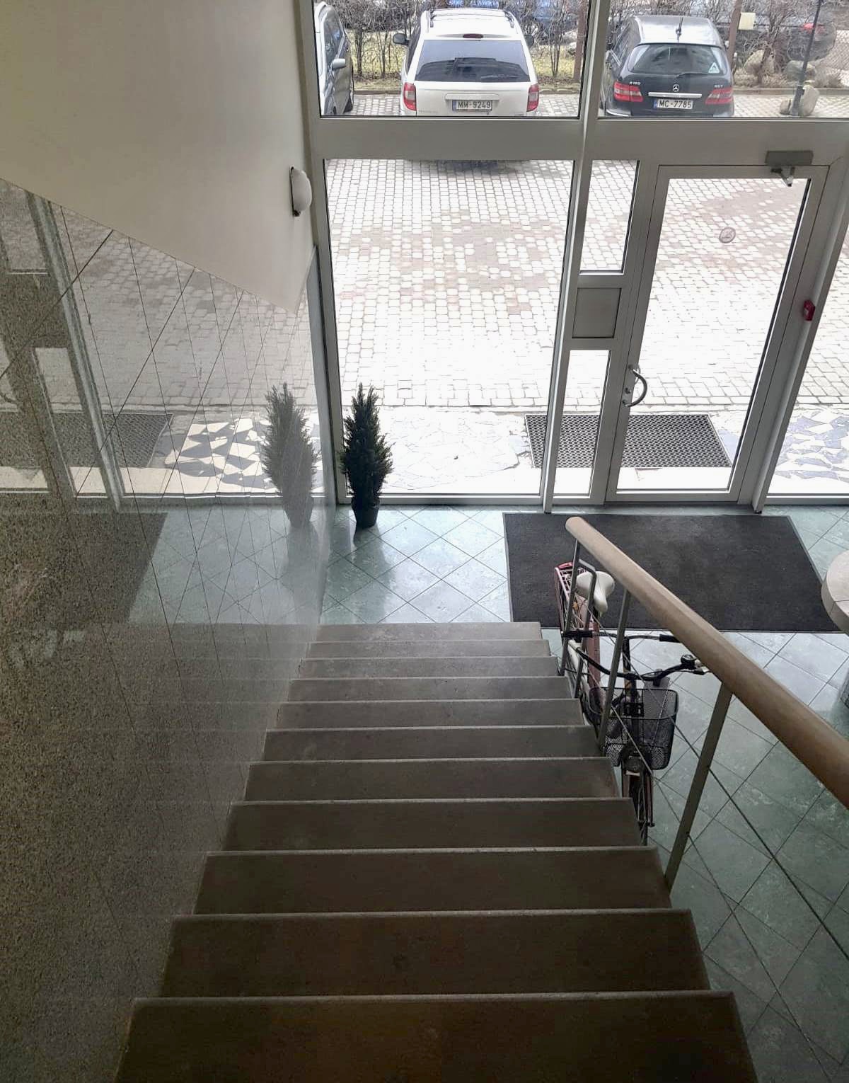 Izīrē dzīvokli, Ganību dambis iela 13 - Attēls 1