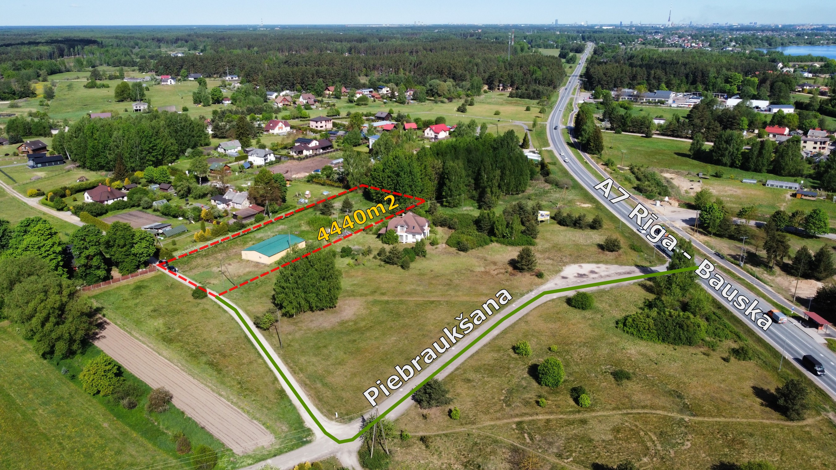 Pārdod noliktavu, Čiekuriņi - Attēls 1