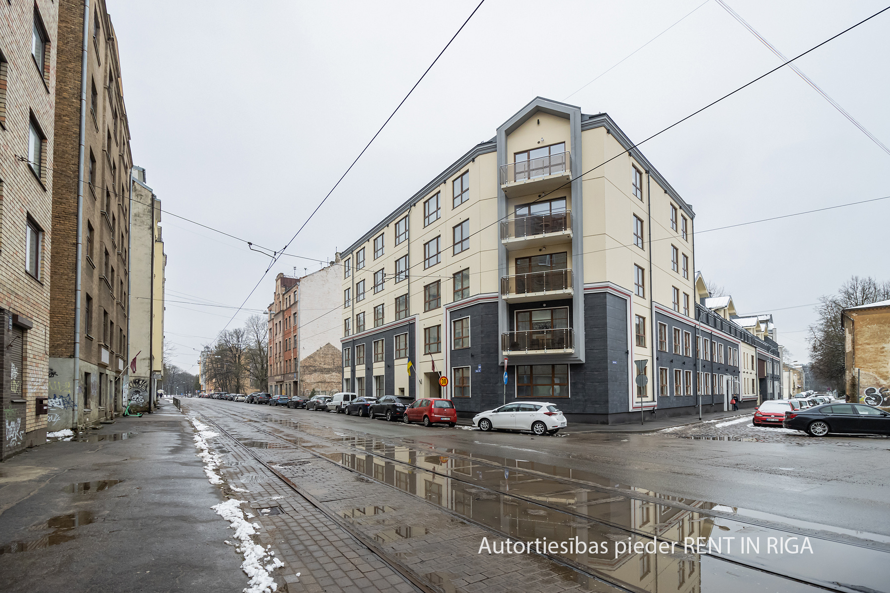 Izīrē dzīvokli, Miera iela 103 - Attēls 1