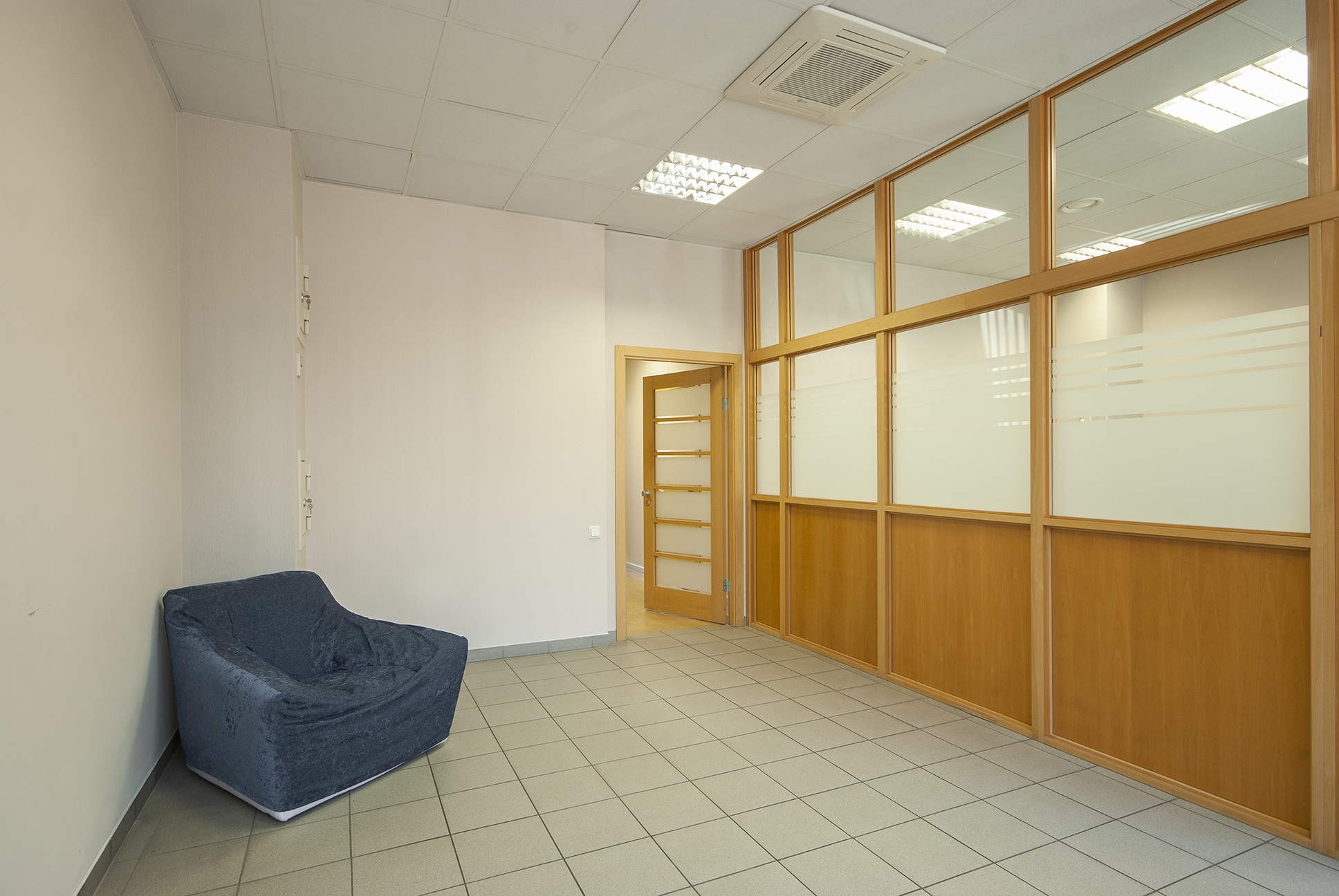 Pārdod dzīvokli, Vīlipa iela 12 - Attēls 1