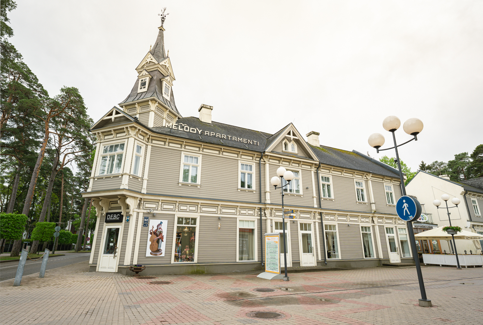 Izīrē dzīvokli, Jomas iela 92 - Attēls 1