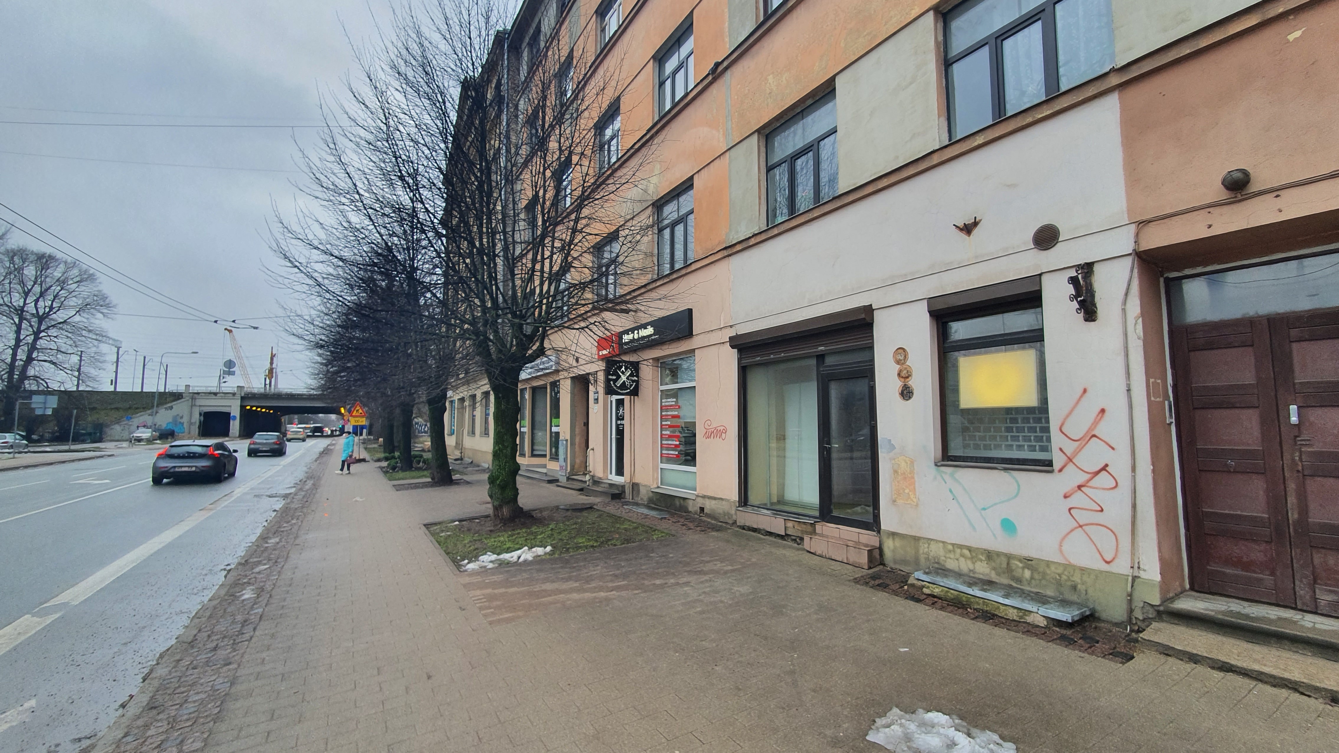 Pārdod tirdzniecības telpas, Dzirnavu iela iela - Attēls 1