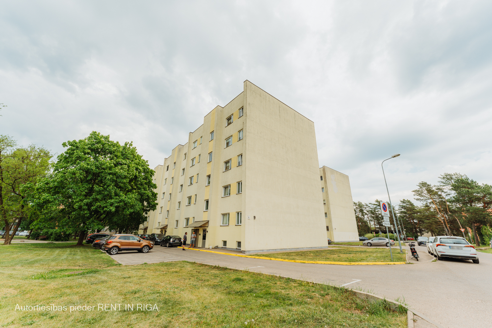 Pārdod dzīvokli, Bērzu iela 9k1 - Attēls 1