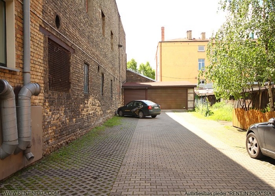 Pārdod namīpašumu, Rūjienas iela - Attēls 1