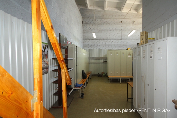 Pārdod noliktavu, Katlakalna iela - Attēls 1