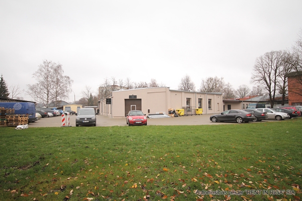Pārdod noliktavu, Ventspils iela - Attēls 1