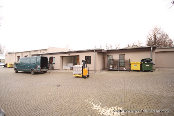 Pārdod noliktavu, Ventspils iela - Attēls 1
