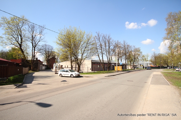 Pārdod noliktavu, Ventspils iela - Attēls 1