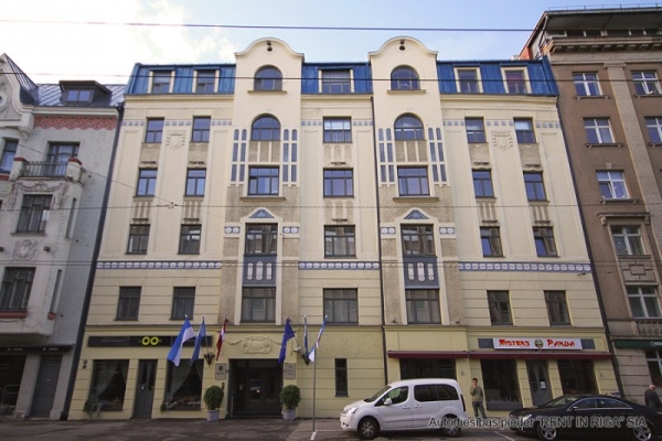 Pārdod dzīvokli, Pulkveža Brieža iela 11 - Attēls 1