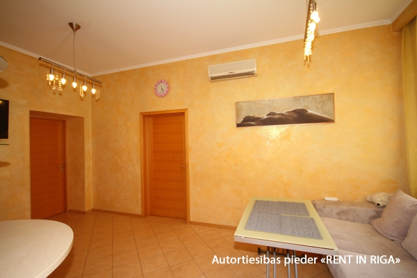 Pārdod dzīvokli, Gogoļa iela 8/10 - Attēls 1