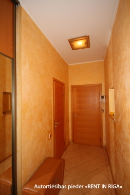 Pārdod dzīvokli, Gogoļa iela 8/10 - Attēls 1