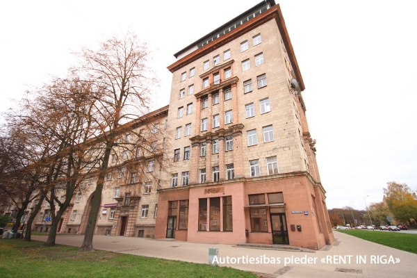 Pārdod tirdzniecības telpas, Valdemāra iela - Attēls 1