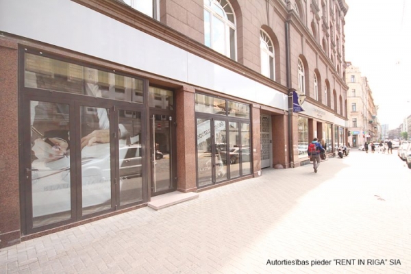 Iznomā tirdzniecības telpas, Blaumaņa iela - Attēls 1